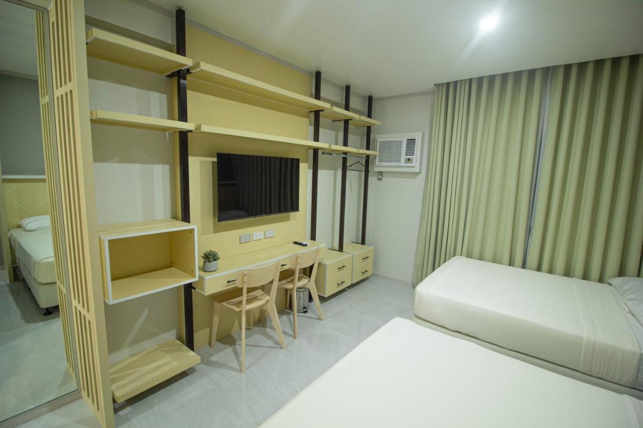 Twin Hearts Residences 1 Roxas City Eksteriør billede