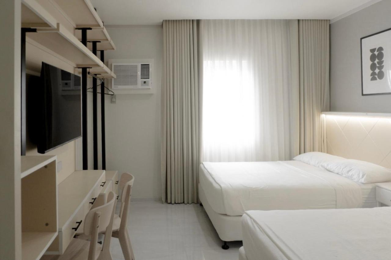 Twin Hearts Residences 1 Roxas City Eksteriør billede